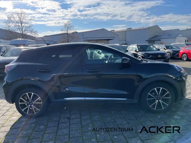 Ford Puma EcoBoost Titanium