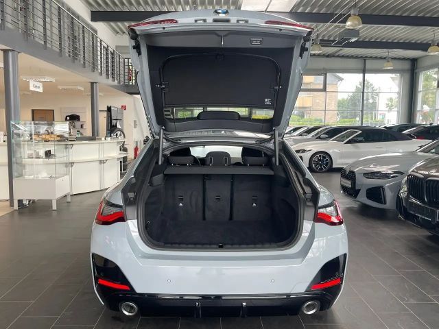 BMW 430 430i Coupé M-Sport xDrive