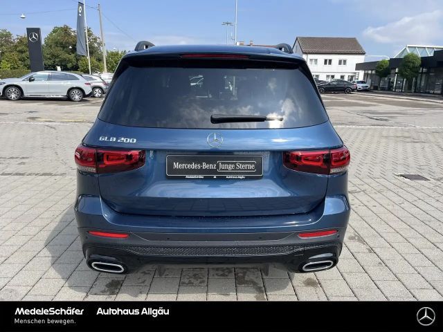 Mercedes-Benz GLB 200 AMG Line