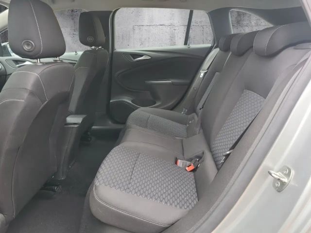 Opel Astra Sports Tourer