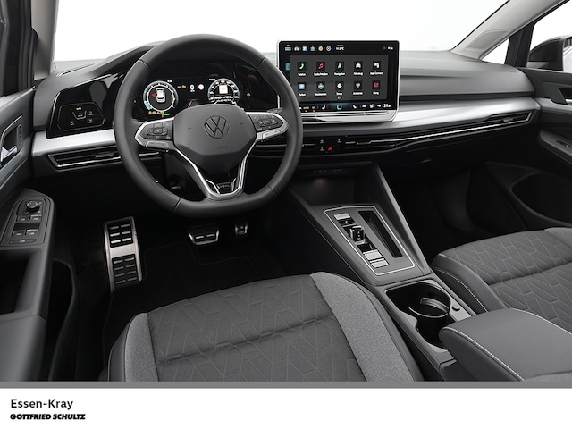 Volkswagen Golf 1.5 eTSI