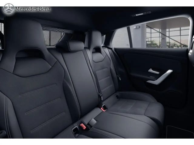 Mercedes-Benz CLA 250 AMG Line