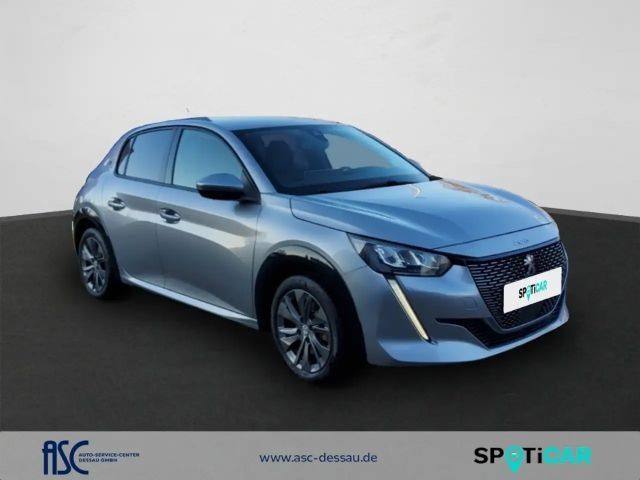 Peugeot 208 Allure Pack