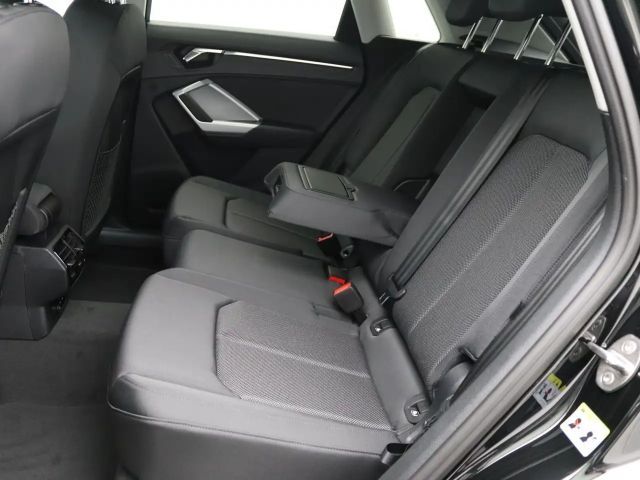 Audi Q3 35 TFSI S-Tronic