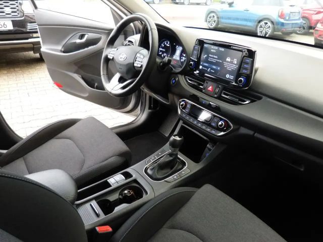 Hyundai i30 AUT. APPLE SHZ LHZ KLIMAAUT. KAMERA