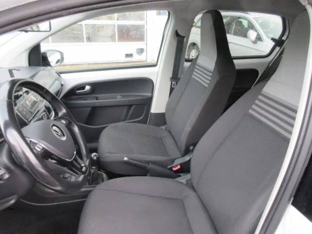 Volkswagen up! R-Line