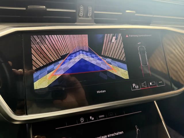 Audi A6 Avant Quattro