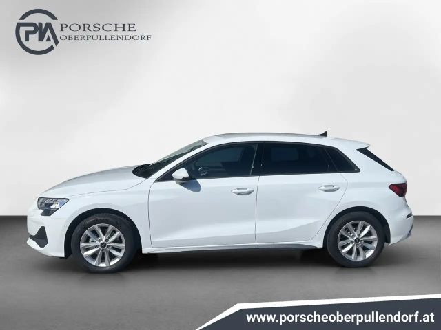 Audi A3 30 TFSI Sedan