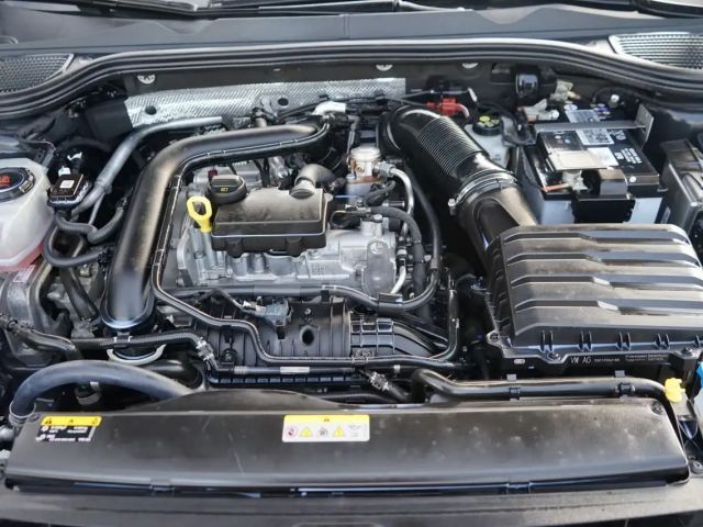 Volkswagen Golf 1.0 TSI Golf VIII