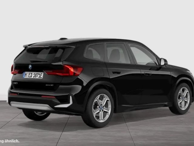 BMW iX1 xDrive30
