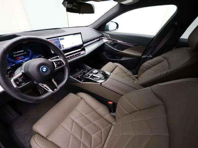 BMW i5 M-Sport Sedan xDrive
