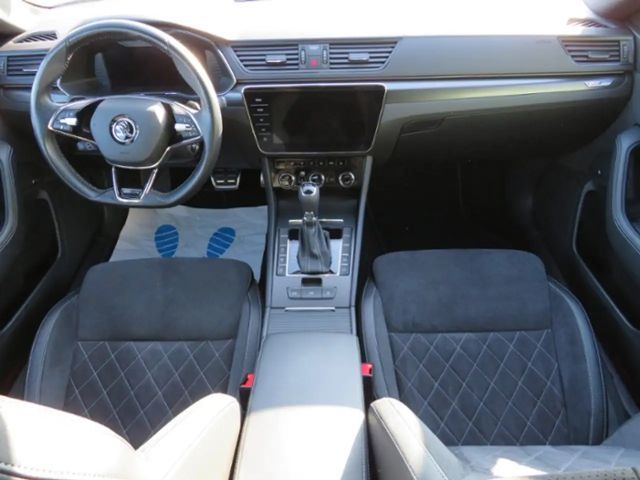Skoda Superb 2.0 TSI Combi Sportline