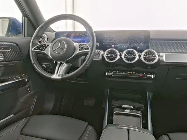 Mercedes-Benz EQB 300 4MATIC Progressive