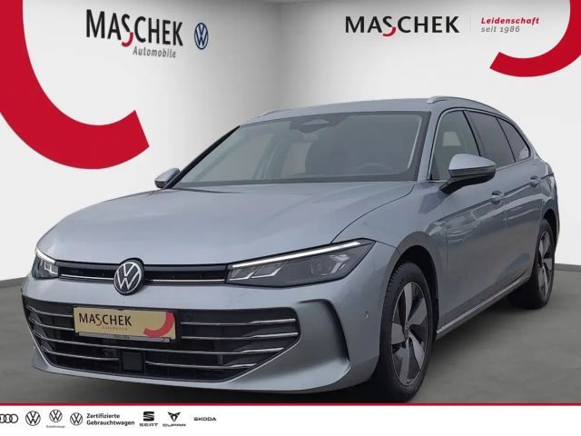 Volkswagen Passat 1.5 eTSI Business DSG