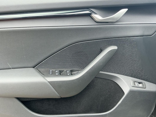 Skoda Octavia 2.0 TDI Combi Sportline