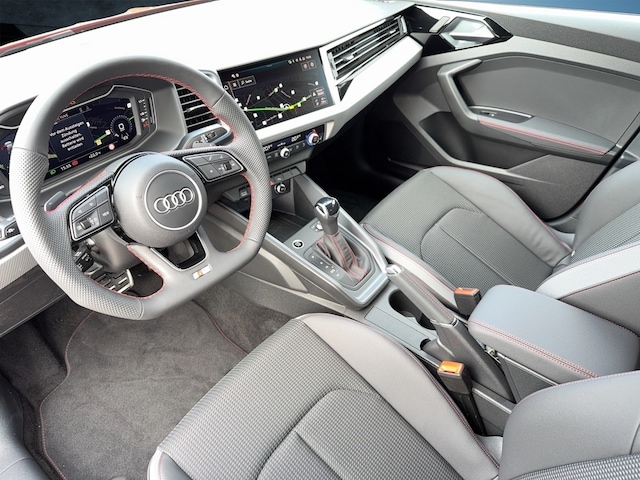 Audi A1 40 TFSI S-Line S-Tronic Sportback