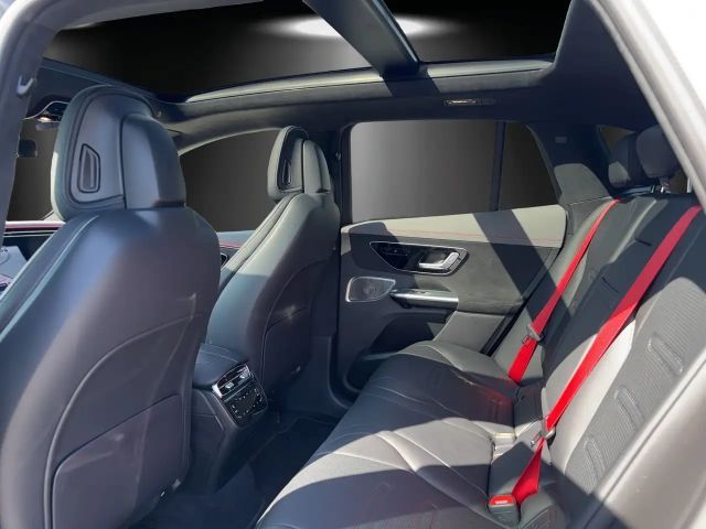 Mercedes-Benz EQE SUV AMG Line