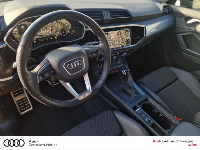 Audi Q3 35 TFSI S-Line