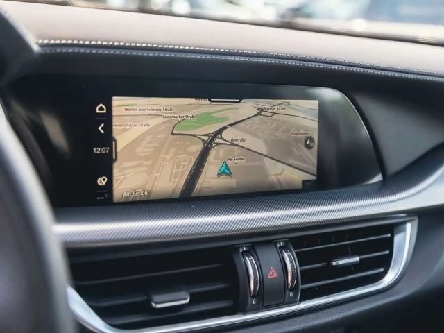 Alfa Romeo Stelvio AT8 Q4 Turbo Veloce