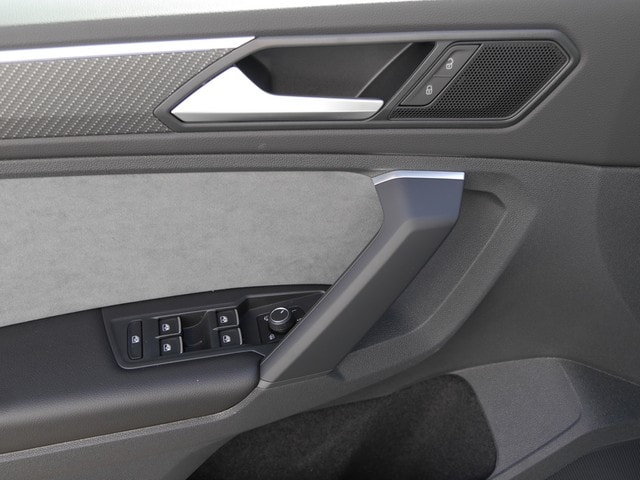 Volkswagen Tiguan 2.0 TSI DSG