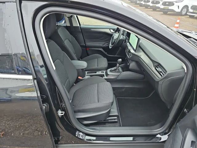 Ford Focus Titanium Wagon