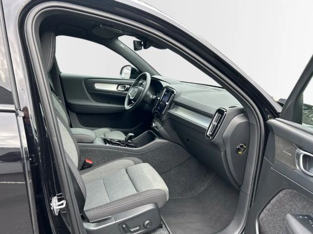 Volvo XC40 Dark Plus