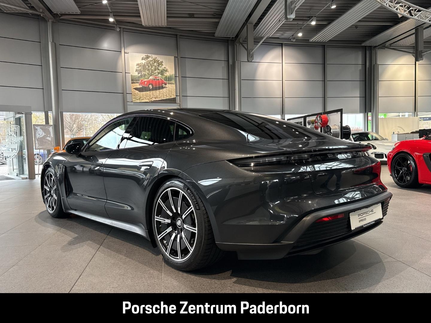 Porsche Taycan InnoDrive Head-Up Luftfederung 20-Zoll