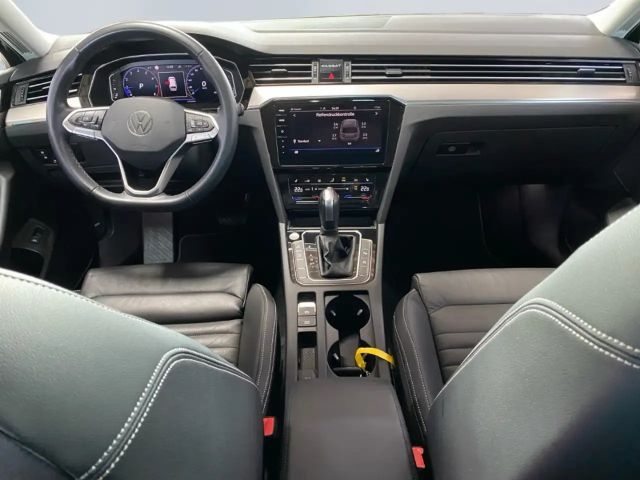 Volkswagen Passat 1.5 TSI Business DSG Variant