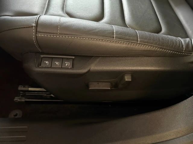 Citroën C4 Max PureTech