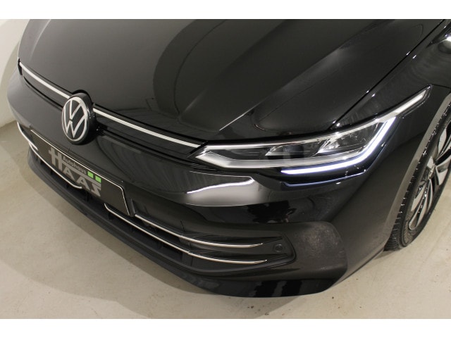 Volkswagen Golf 1.5 eTSI DSG Golf VIII