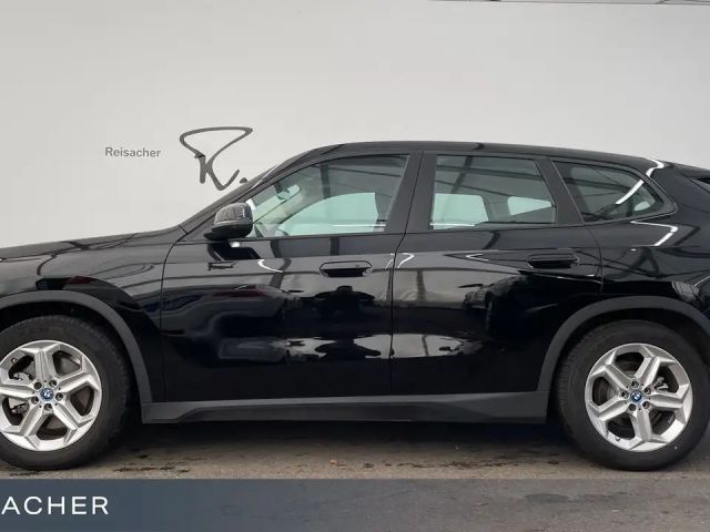 BMW iX1 xDrive30