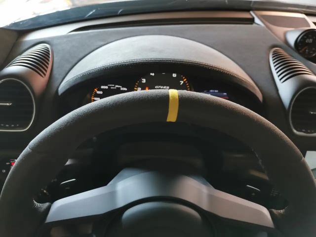 Porsche Cayman Coupé RS