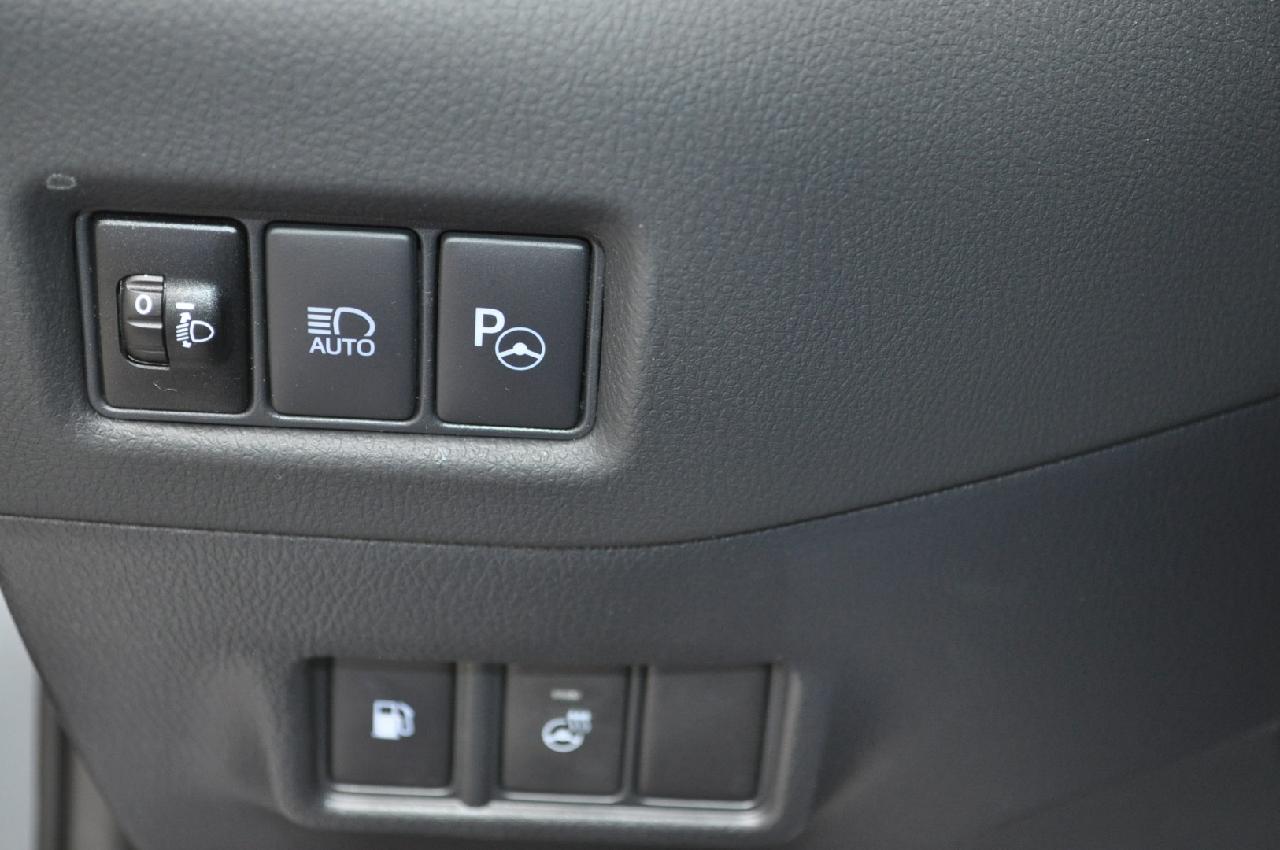 Toyota C-HR 5-deurs Bi-Tone Team D