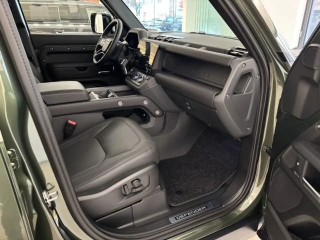 Land Rover Defender 110 Dynamic HSE