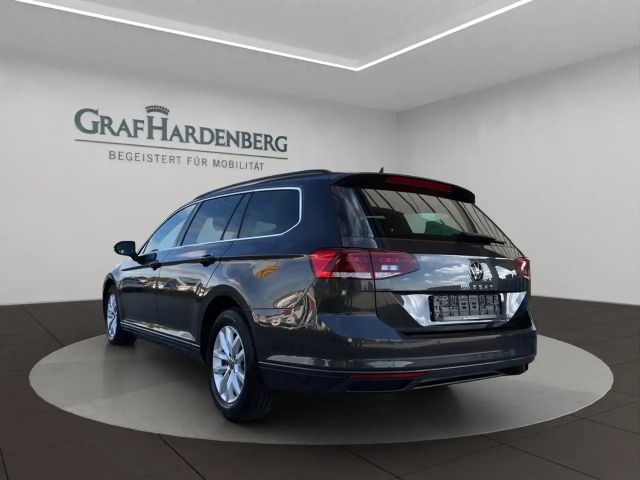 Volkswagen Passat 1.5 TSI Business DSG Variant