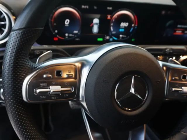 Mercedes-Benz CLA 250 AUTOMATIK+LEDER+NAVI+LED+DIGITALER TACHO