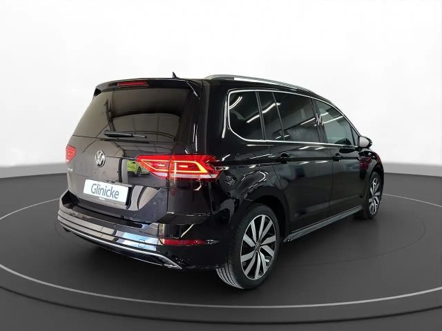 Volkswagen Touran 1.5 TSI R-Line