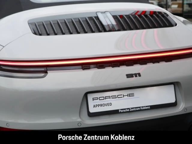 Porsche 992 Cabrio Carrera GTS