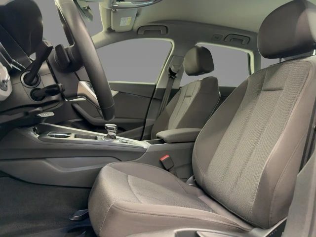 Audi A4 35 TDI S-Line