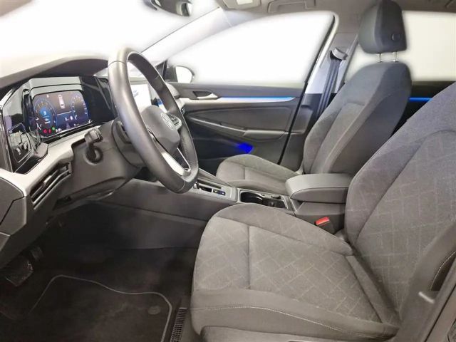 Volkswagen Golf 1.5 eTSI DSG Life