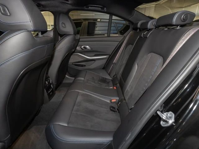 BMW 330 330i M-Sport Sedan