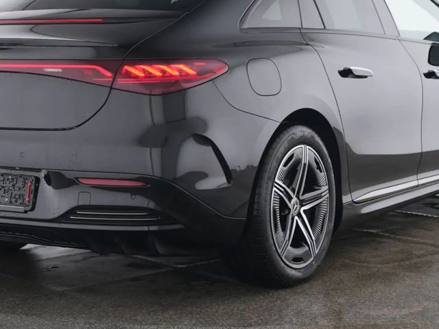 Mercedes-Benz EQE 300 AMG Line Sedan