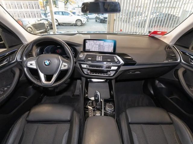 BMW X3 xDrive30e