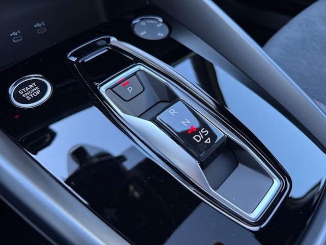 Audi A3 S-Line S-Tronic Sedan