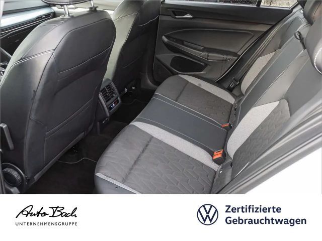 Volkswagen Golf 1.5 eTSI DSG Golf VIII
