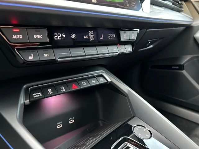 Audi RS3 Quattro S-Tronic Sedan Sportback