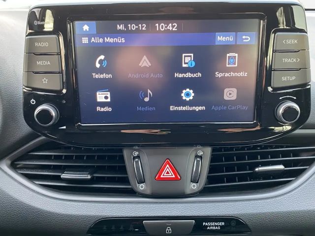 Hyundai i30 Hybrid Select