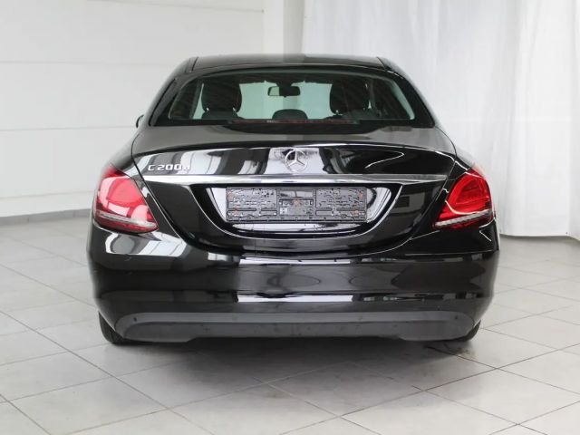 Mercedes-Benz C 200 C 200 d Sedan