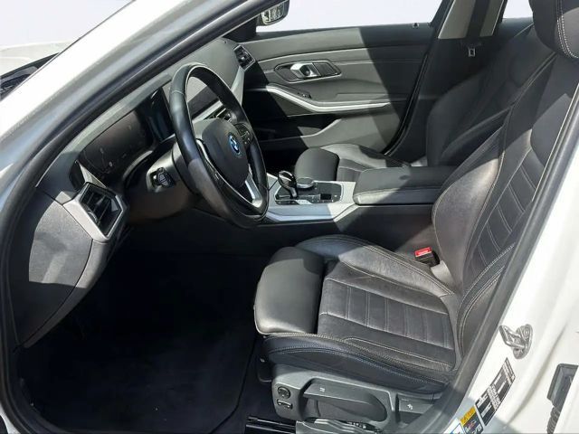 BMW 320 320e Touring