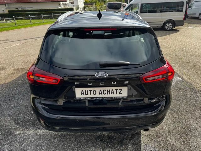 Ford Focus Titanium Wagon